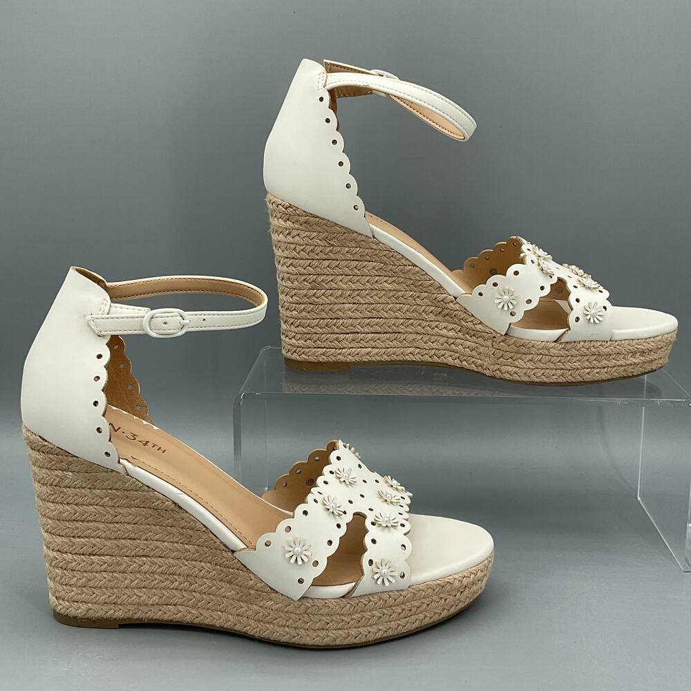 NEW On 34th Women’s Theodoree Espadrille Wedge Sandals White Size 9M
